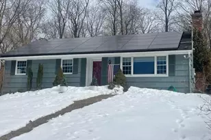 109 Quaker Path, Stony Brook, NY 11790 - Photo 2