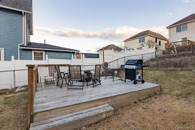 165 Gurnee Avenue, Haverstraw, NY 10927 - Photo 32