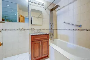 77-14 113th St, Forest Hills, NY 11375 - Photo 26