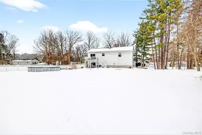 850 N Hillside Road, Wappingers Falls, NY 12590 - Photo 32