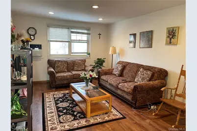 58-28 251st Street #Upper Unit, Little Neck, NY 11362 - Photo 2