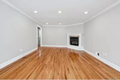 49 N Chatsworth Avenue, Larchmont, NY 10538 - Photo 6