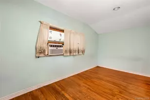 8 Carman's Ct, Farmingdale, NY 11735 - Photo 18