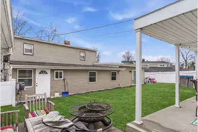 30 Echo Lane, Levittown, NY 11756 - Photo 34