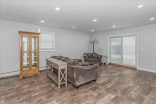 30 Echo Ln, Levittown, NY 11756 - Photo 6