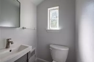 109 Chase Rd, Manhasset, NY 11030 - Photo 26