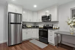 1823 Anthony Ave, Bronx, NY 10457 - Photo 4