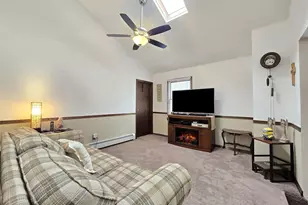 25 Spruceton St, Selden, NY 11784 - Photo 12