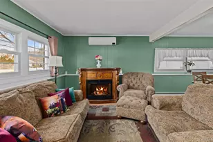 447 China Rd, Sayville, NY 11782 - Photo 14