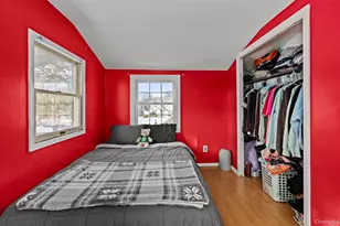 447 China Rd, Sayville, NY 11782 - Photo 10