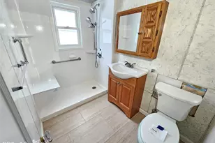 67 Elton Rd, Garden City, NY 11530 - Photo 4