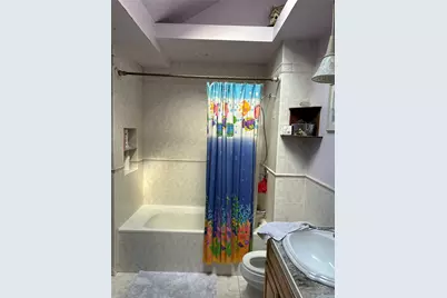 39 Robert Street, Patchogue, NY 11772 - Photo 4