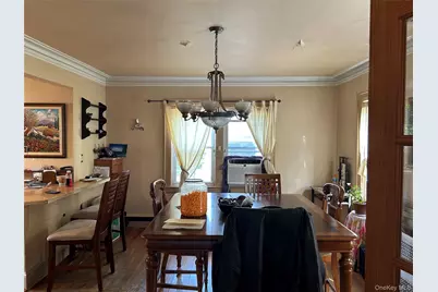 39 Robert Street, Patchogue, NY 11772 - Photo 2