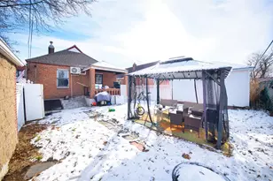 130-12 224th St, Springfield Gardens, NY 11413 - Photo 46