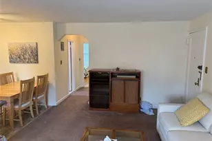 172-12 Crocheron Ave, Flushing, NY 11358 - Photo 4