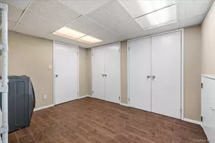 32 Middle Ln, Jericho, NY 11753 - Photo 22