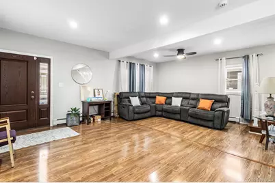 19 Midland Boulevard, Ronkonkoma, NY 11779 - Photo 6