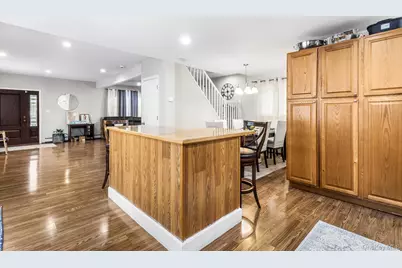 19 Midland Boulevard, Ronkonkoma, NY 11779 - Photo 14