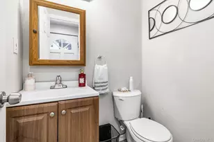 19 Midland Blvd, Ronkonkoma, NY 11779 - Photo 16