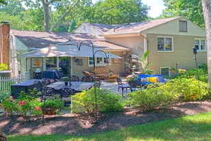 2 Montana Pl, Huntington Station, NY 11746 - Photo 34