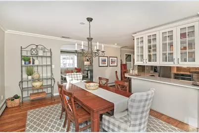 2 Montana Place, Huntington Station, NY 11746 - Photo 14