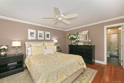 2 Montana Place, Huntington Station, NY 11746 - Photo 30