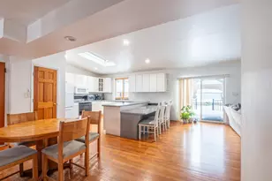 75-31 179th St, Fresh Meadows, NY 11366 - Photo 14