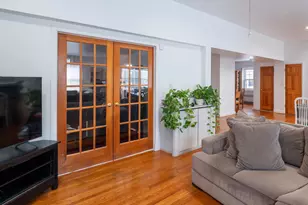 75-31 179th St, Fresh Meadows, NY 11366 - Photo 10