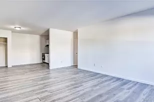 19 Gerald Dr, Poughkeepsie, NY 12601 - Photo 2