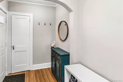 30 West Avenue, Malverne, NY 11565 - Photo 12