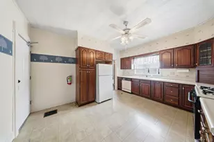 54 Ogden St, Middletown, NY 10940 - Photo 8