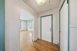 54 Ogden St, Middletown, NY 10940 - Photo 14