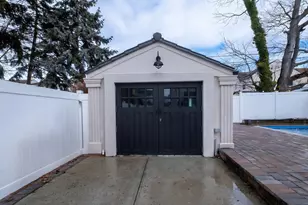 69-61 180th St, Fresh Meadows, NY 11365 - Photo 48