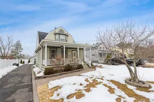 123 Carman St, Patchogue, NY 11772 - Photo 2
