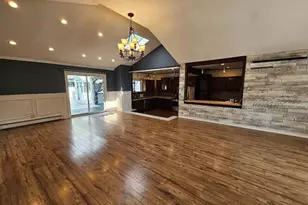 143 N Summit Ave, Patchogue, NY 11772 - Photo 4