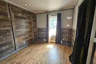 143 N Summit Ave, Patchogue, NY 11772 - Photo 14