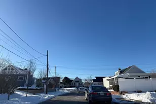 2 Quay Ct, East Rockaway, NY 11518 - Photo 4