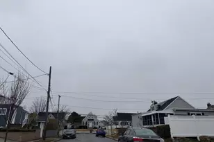 2 Quay Ct, East Rockaway, NY 11518 - Photo 4