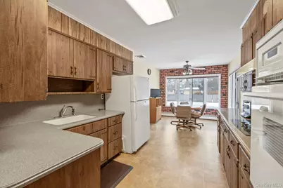 15 Thadford Street, East Northport, NY 11731 - Photo 6