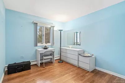 15 Thadford Street, East Northport, NY 11731 - Photo 20