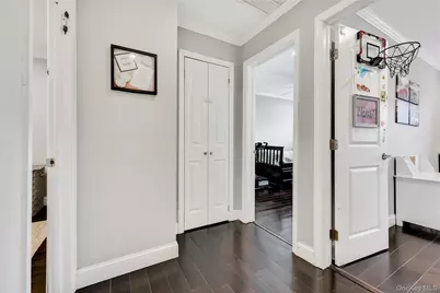 1201 E Broadway #H-23, Hewlett, NY 11557 - Photo 18