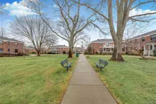 1201 E Broadway, Hewlett, NY 11557 - Photo 4
