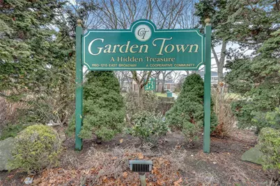 1201 E Broadway #H-23, Hewlett, NY 11557 - Photo 2