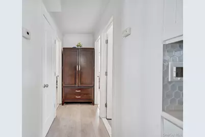 125 Hamlet Road, Levittown, NY 11756 - Photo 12