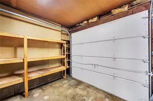 225 Farhan Ln, North Babylon, NY 11703 - Photo 30