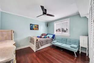 225 Farhan Ln, North Babylon, NY 11703 - Photo 20