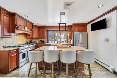 225 Farhan Lane, North Babylon, NY 11703 - Photo 12