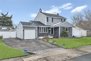 225 Farhan Ln, North Babylon, NY 11703 - Photo 2