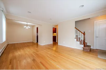 1674 Kroll Road, East Meadow, NY 11554 - Photo 4