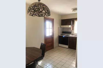 220 Pershing Parkway, Mineola, NY 11501 - Photo 8